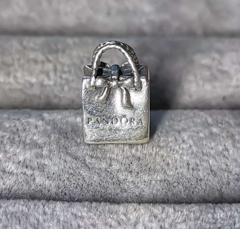Pandora shopping bag charm on sale
